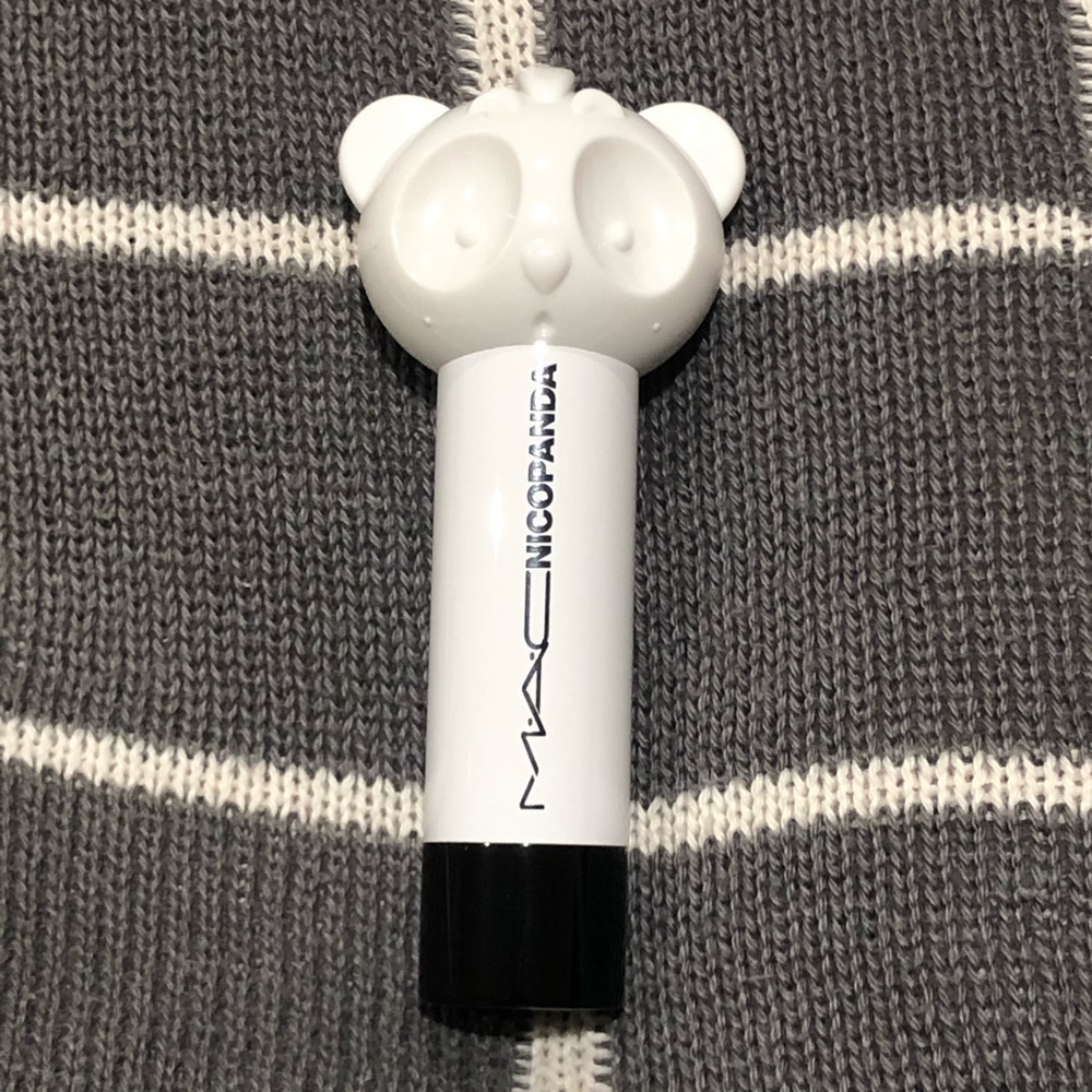 MAC Nicopanda Kawaii Party Matte Lipstick NIB LE - Picture 12 of 12